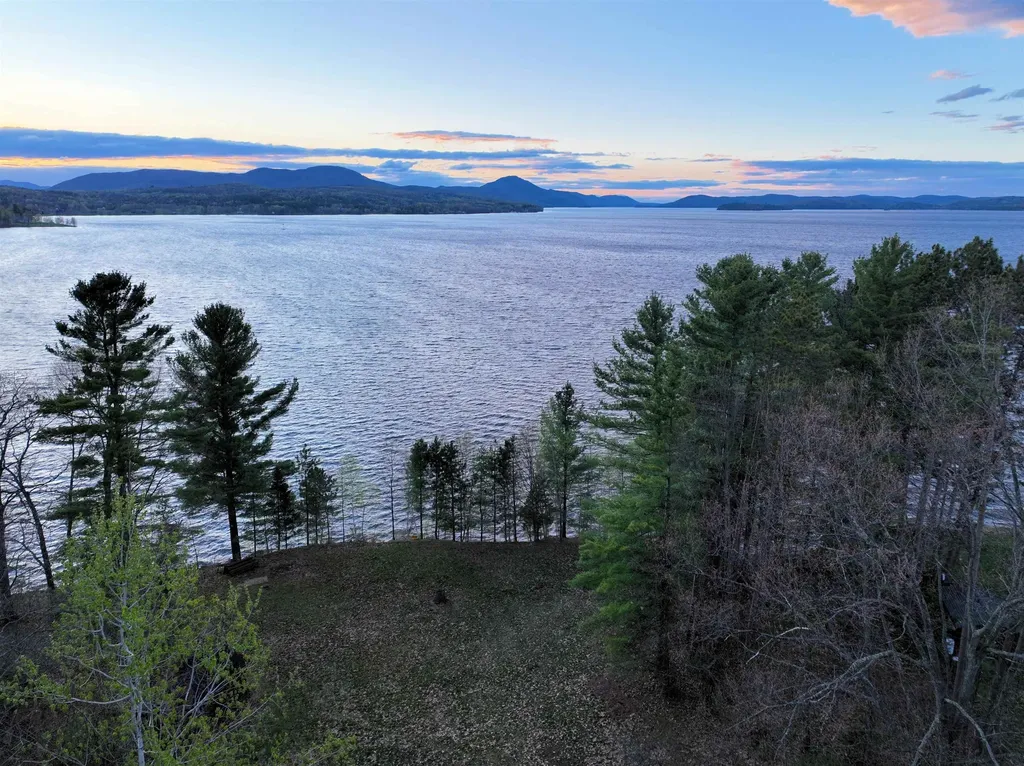 1413 Bluff Road Newport City VT 05855