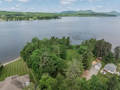 1413 Bluff Road Newport City VT 05855