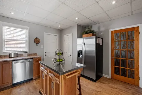792 Grove Street Manchester NH 03103