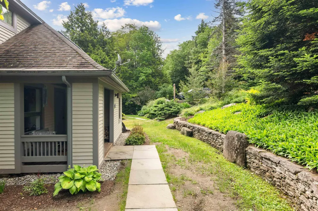 982 Brook Road Stowe VT 05672