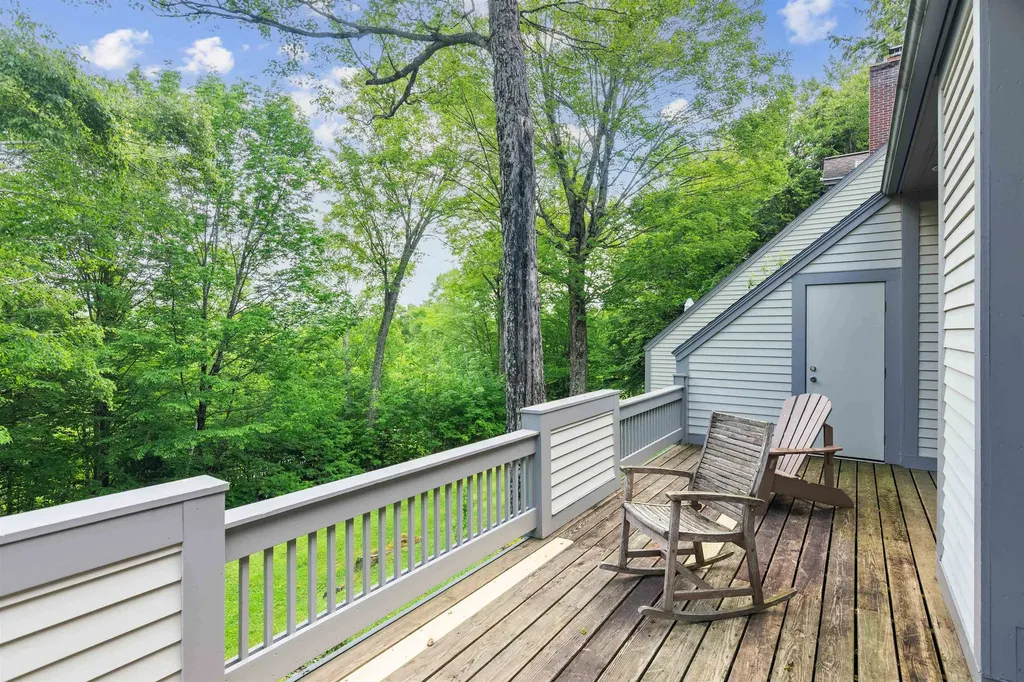 982 Brook Road Stowe VT 05672