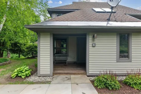 982 Brook Road Stowe VT 05672