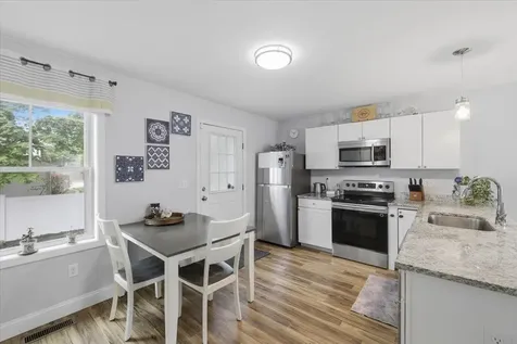 60 Pine Street Rochester NH 03867