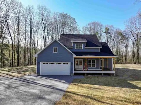 234 Oakledge Way Milton VT 05468