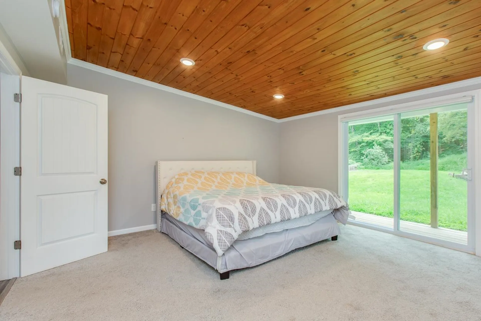 31 Church Street Tilton NH 03276