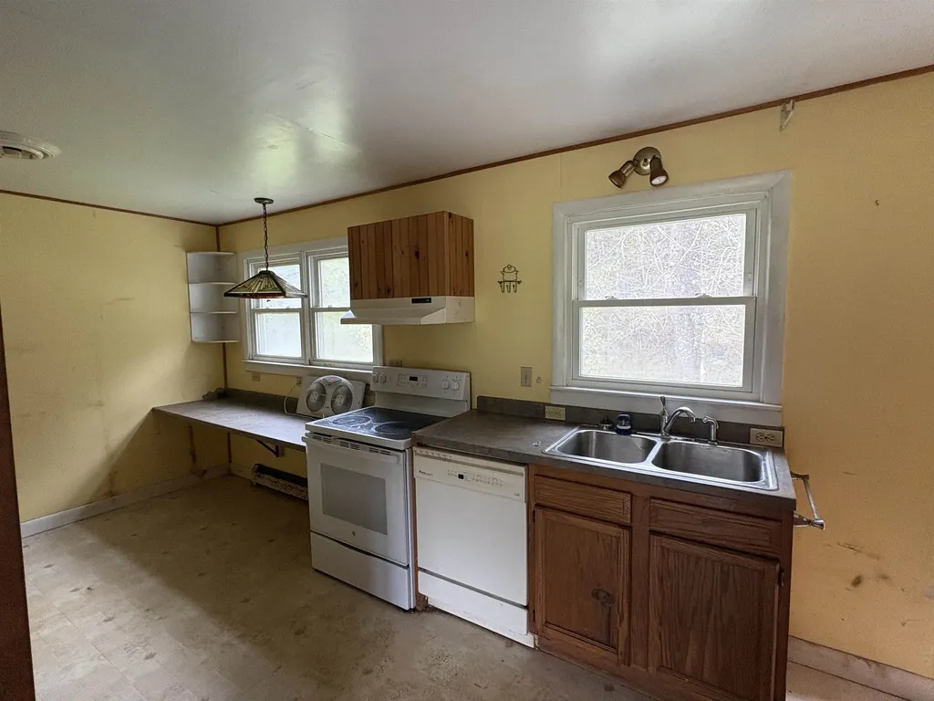 159 Bear Hill Road Braintree VT 05060
