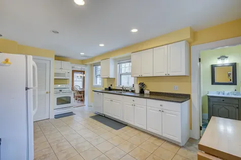 37 Cranmore Road Conway NH 03860