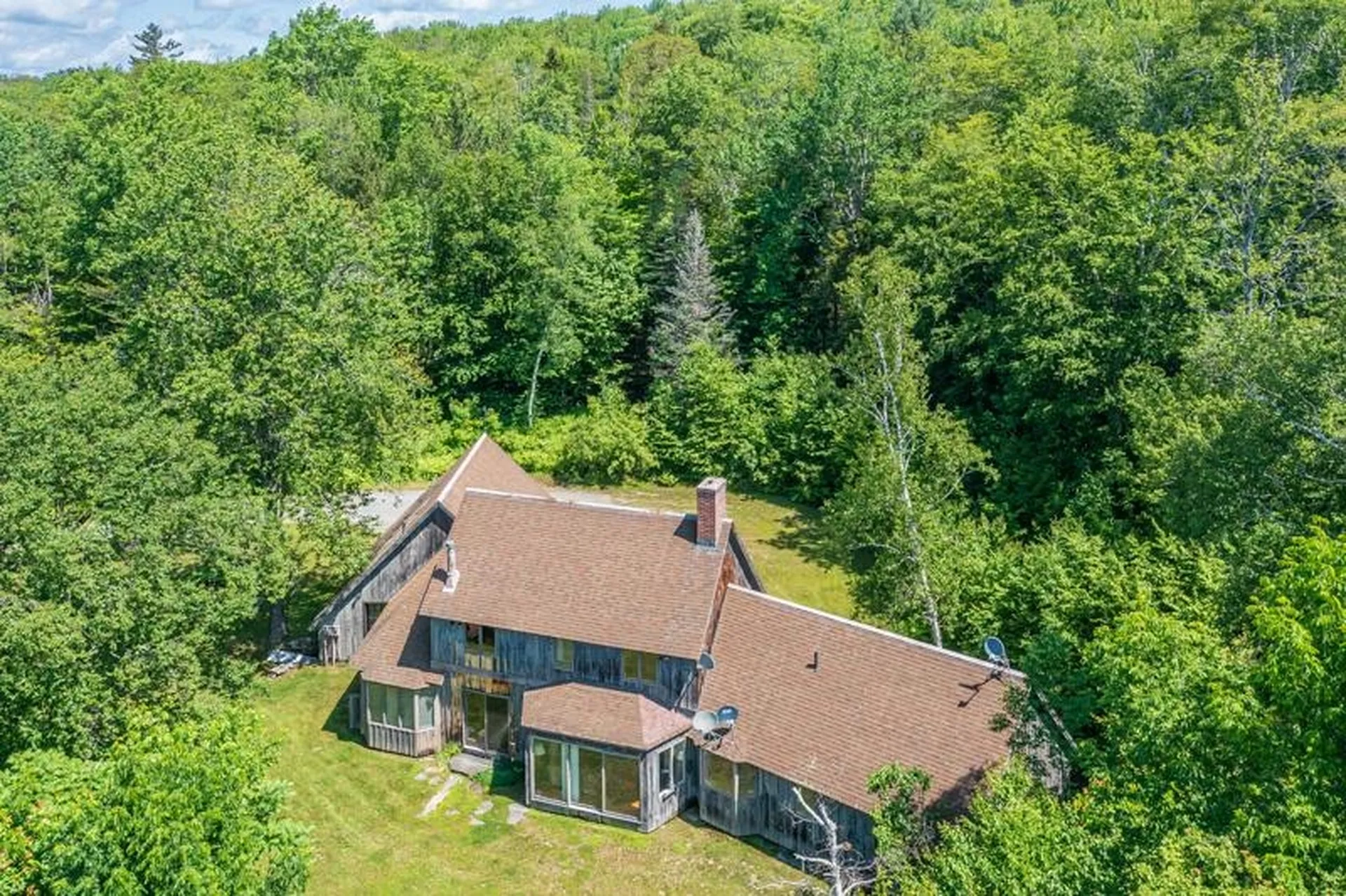 55 Uphill Road Landgrove VT 05148