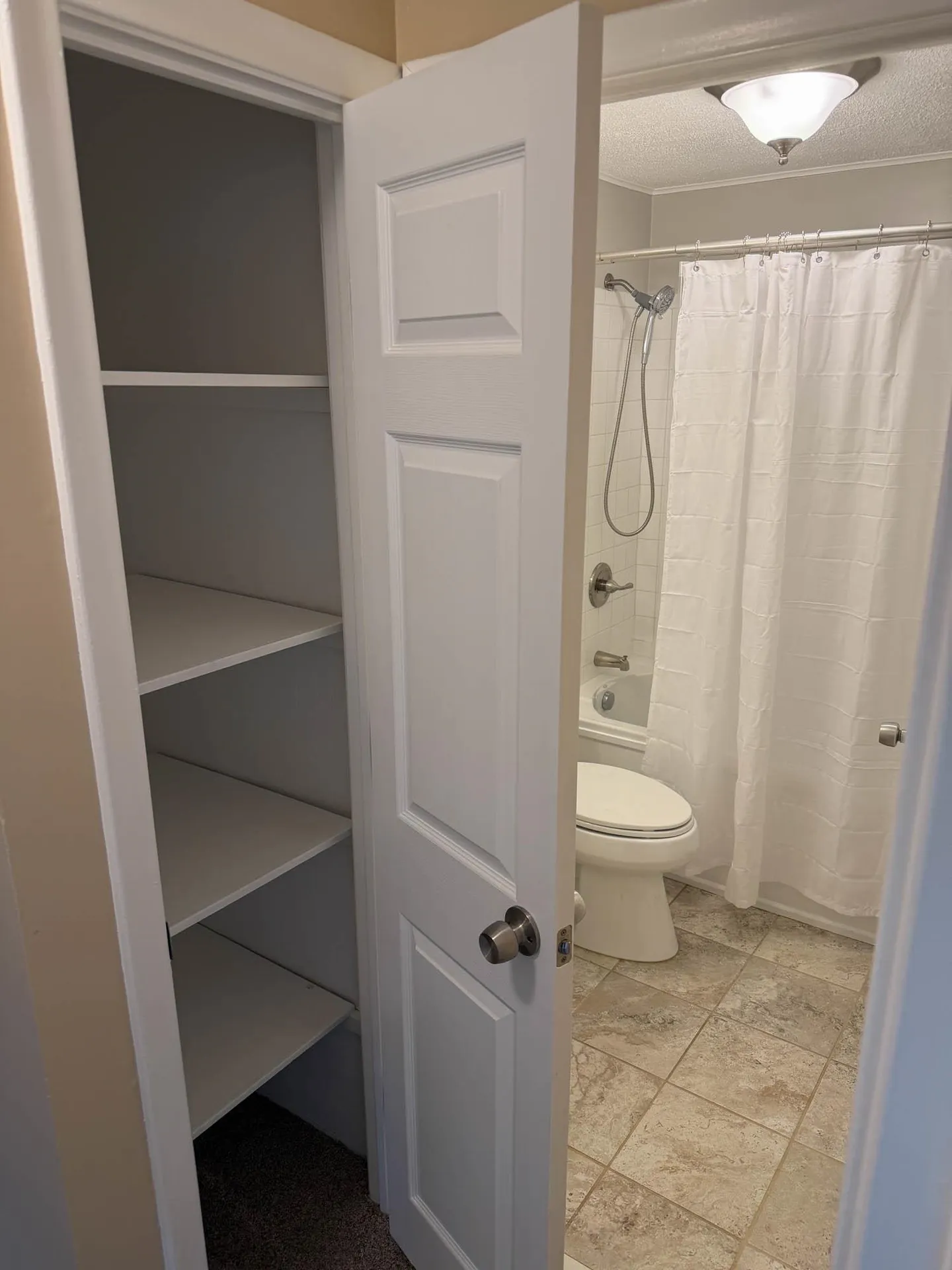 1 Lancelot Court Salem NH 03079