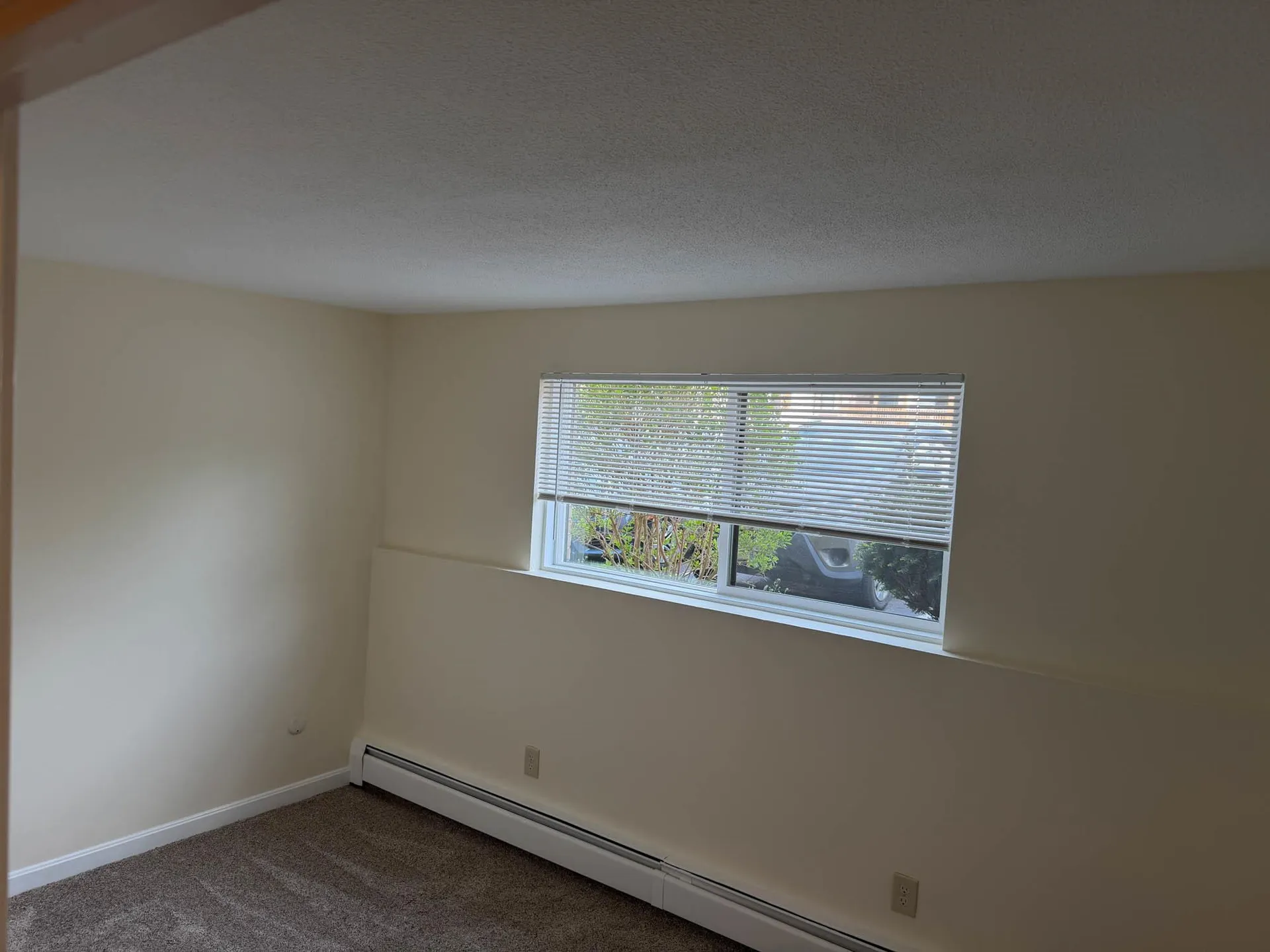 1 Lancelot Court Salem NH 03079