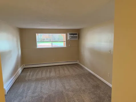 1 Lancelot Court Salem NH 03079