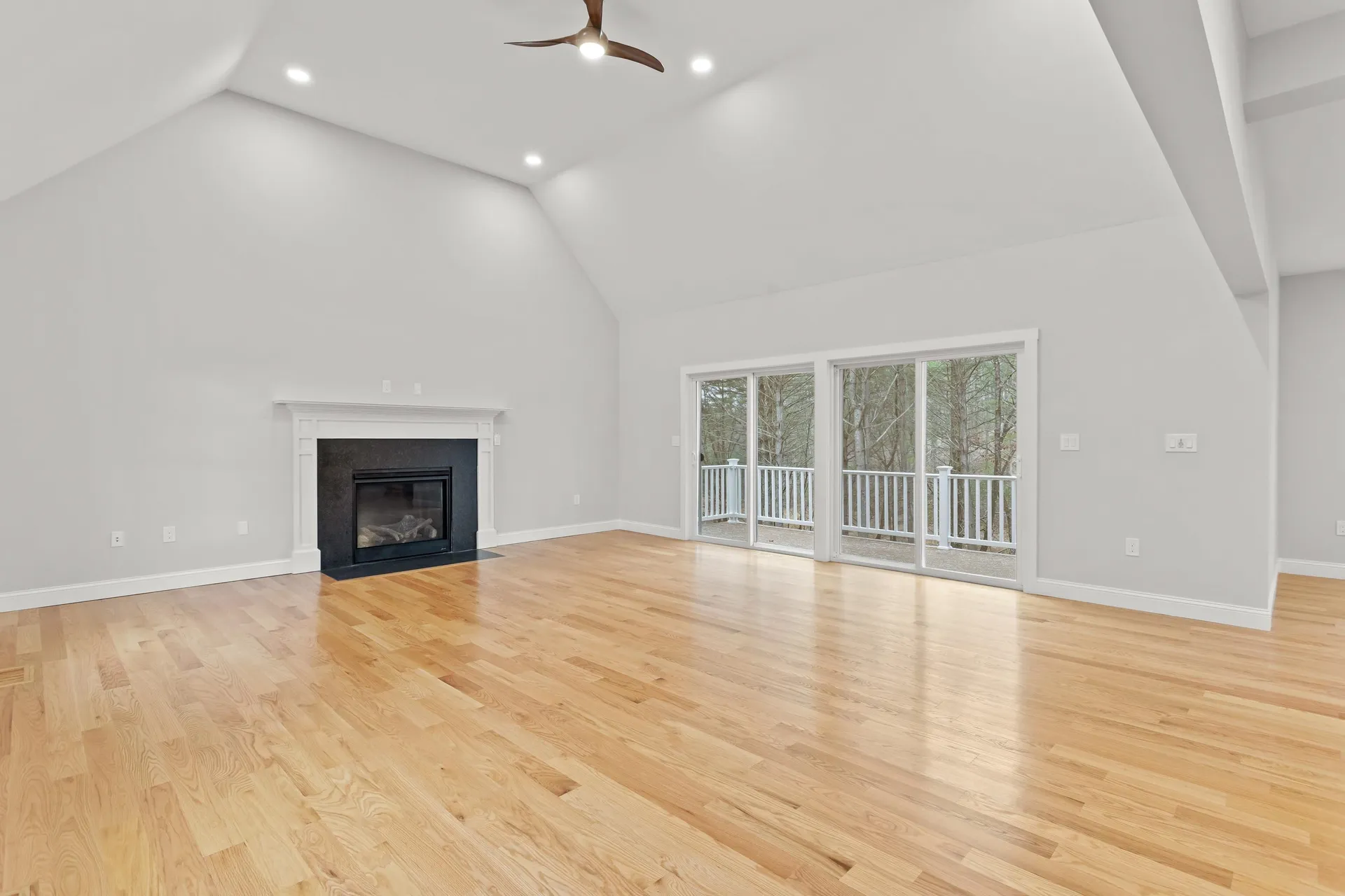 380 E Dunbarton Road Goffstown NH 03045