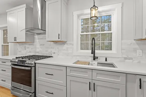 380 E Dunbarton Road Goffstown NH 03045