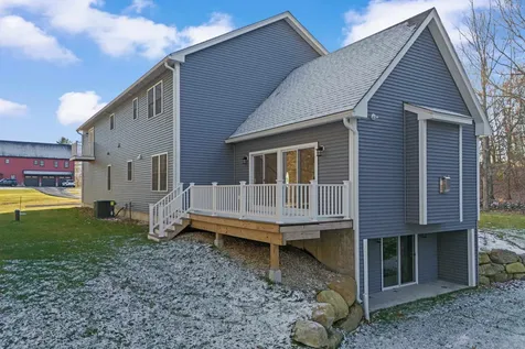 380 E Dunbarton Road Goffstown NH 03045