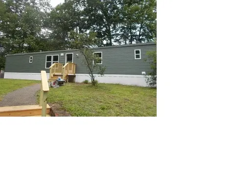 77 Royalcrest Park Rochester NH 03867