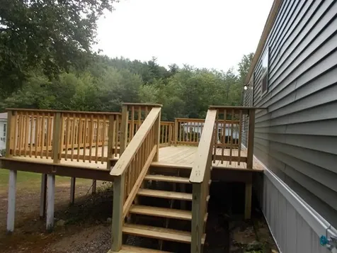 77 Royalcrest Park Rochester NH 03867