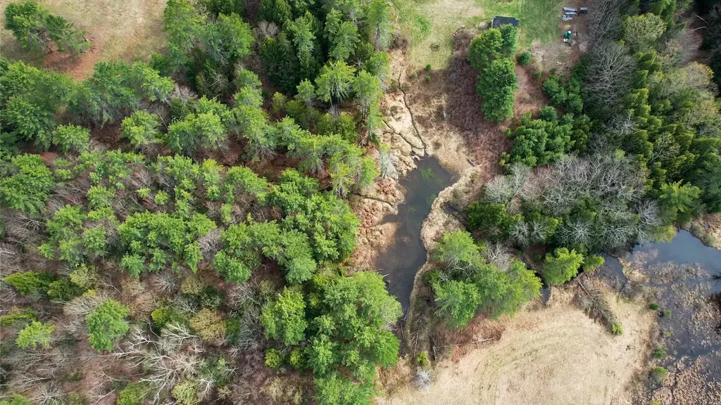00 East Road Cornish NH 03745