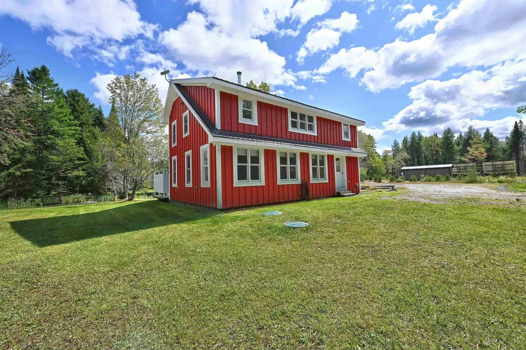 420 Steendom Lane Lyndon VT 05852