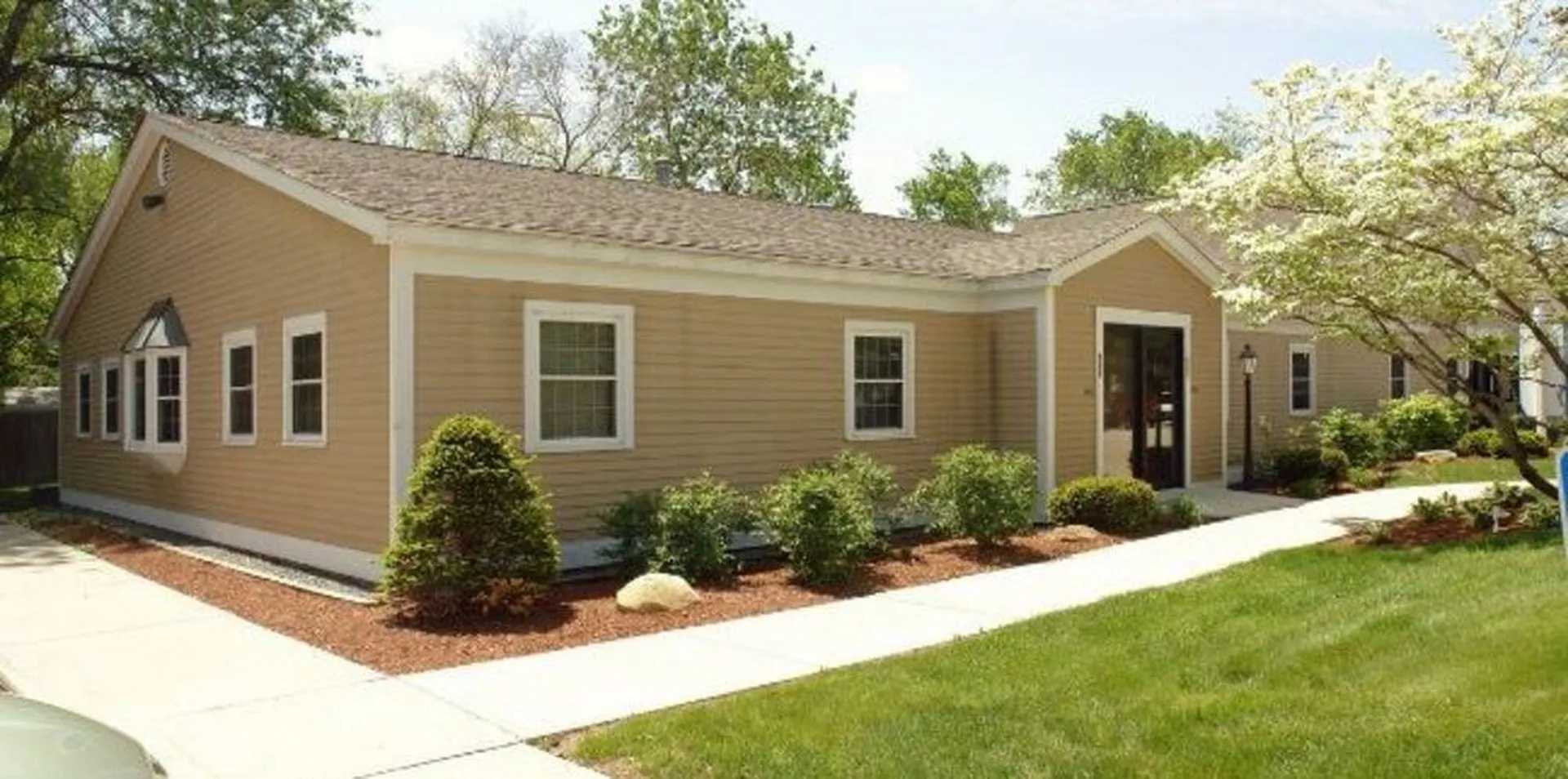 602B Riverway Place Bedford NH 03110