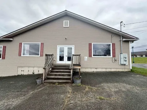 30 Crawford Road Derby VT 05829