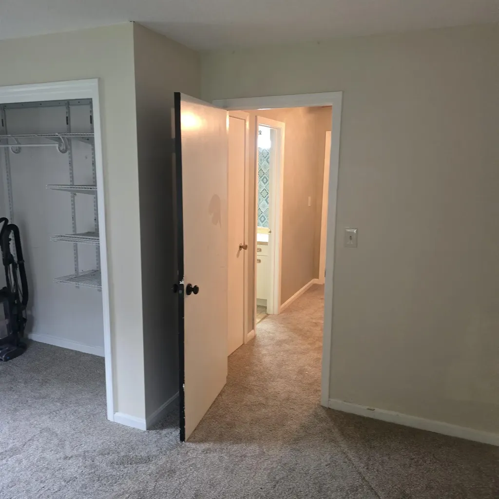 321 Fox Hollow Way Manchester NH 03104