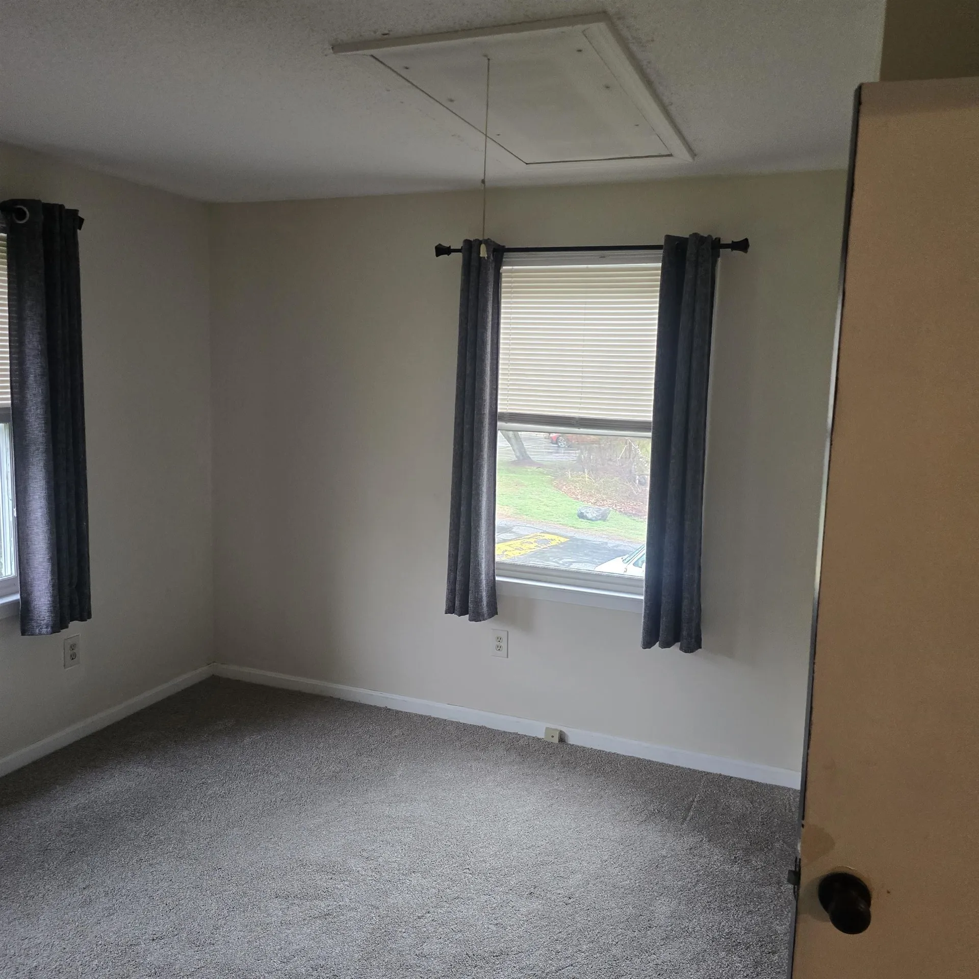 321 Fox Hollow Way Manchester NH 03104