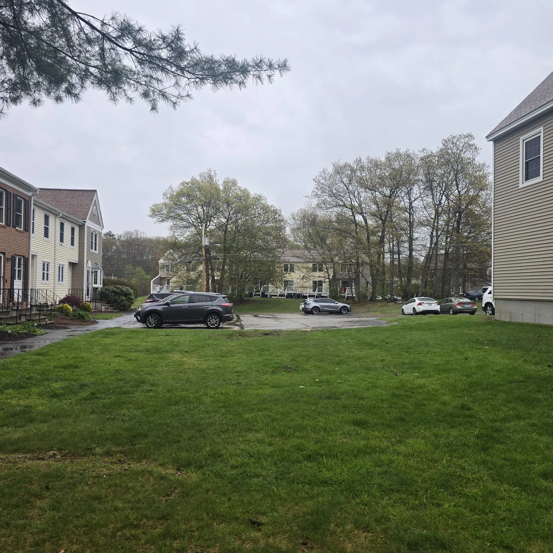 321 Fox Hollow Way Manchester NH 03104
