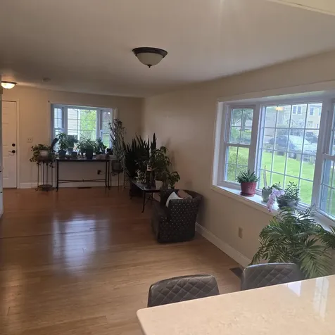 321 Fox Hollow Way Manchester NH 03104