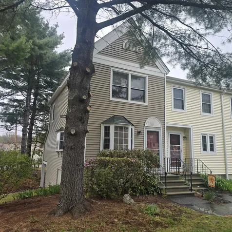 321 Fox Hollow Way Manchester NH 03104