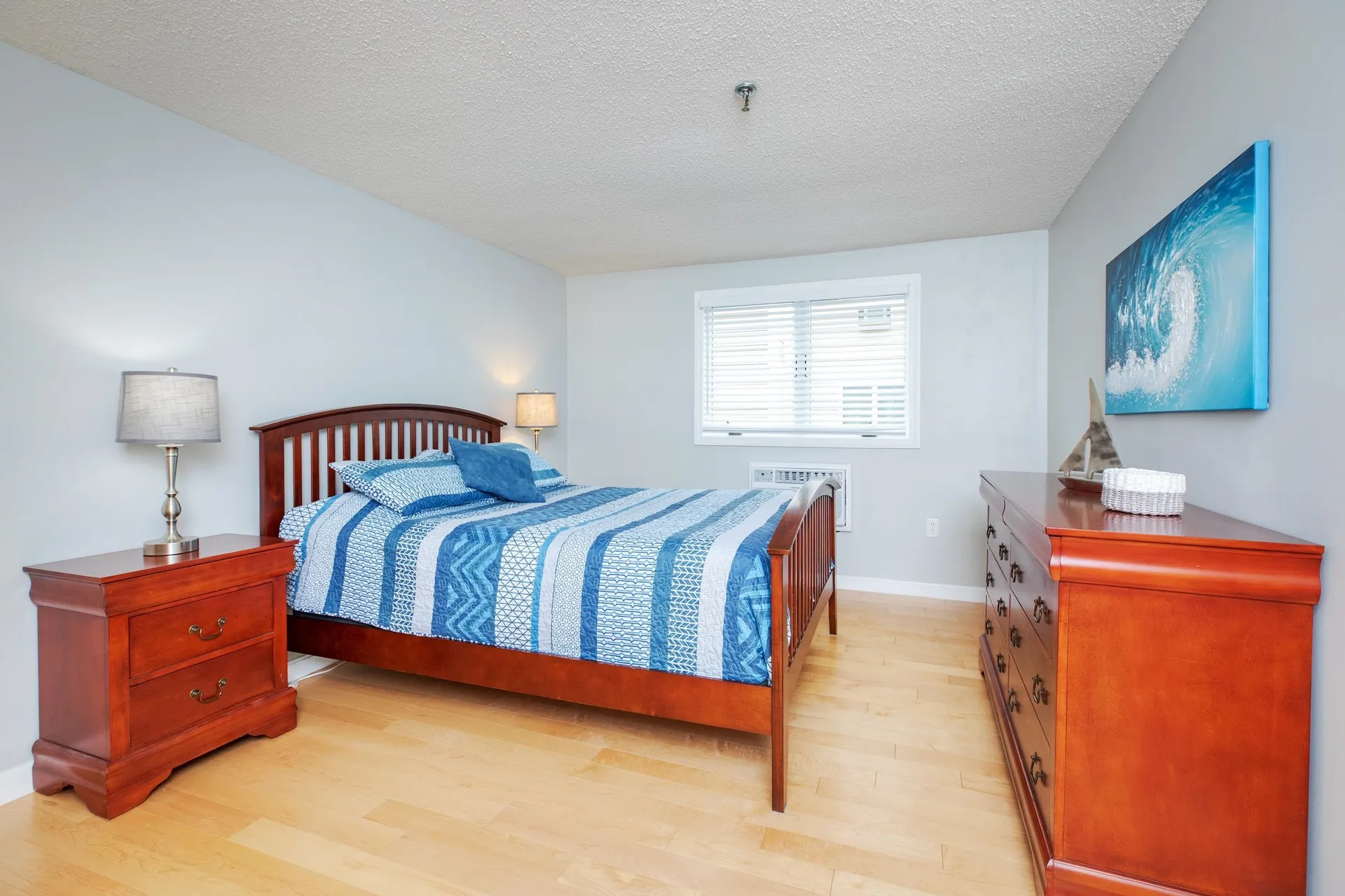 407 Ocean Boulevard Hampton NH 03842