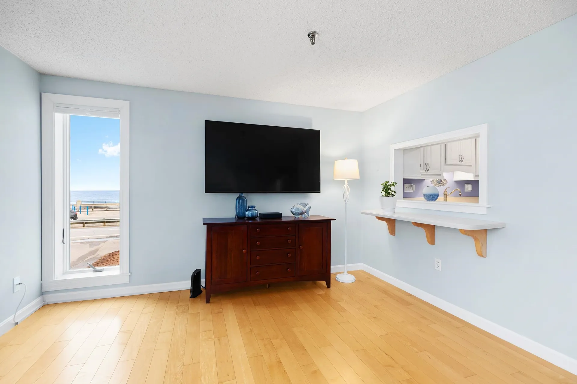 407 Ocean Boulevard Hampton NH 03842