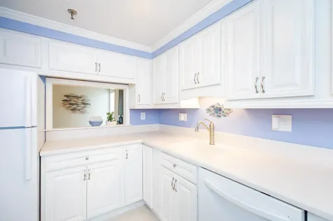 407 Ocean Boulevard Hampton NH 03842