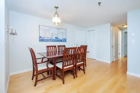 407 Ocean Boulevard Hampton NH 03842