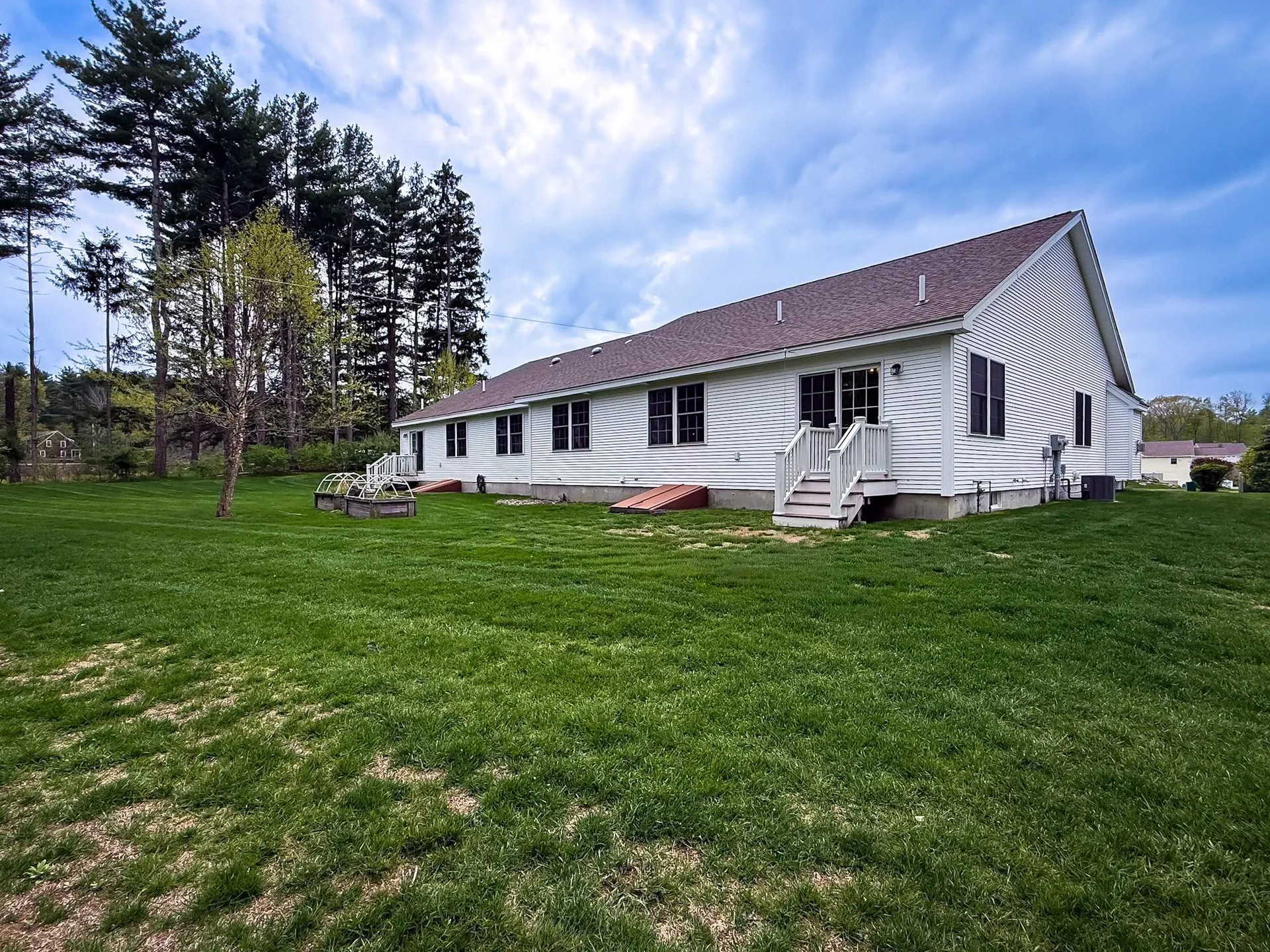 5 Sunset Lane Brentwood NH 03833