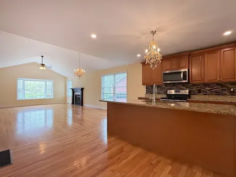 5 Sunset Lane Brentwood NH 03833