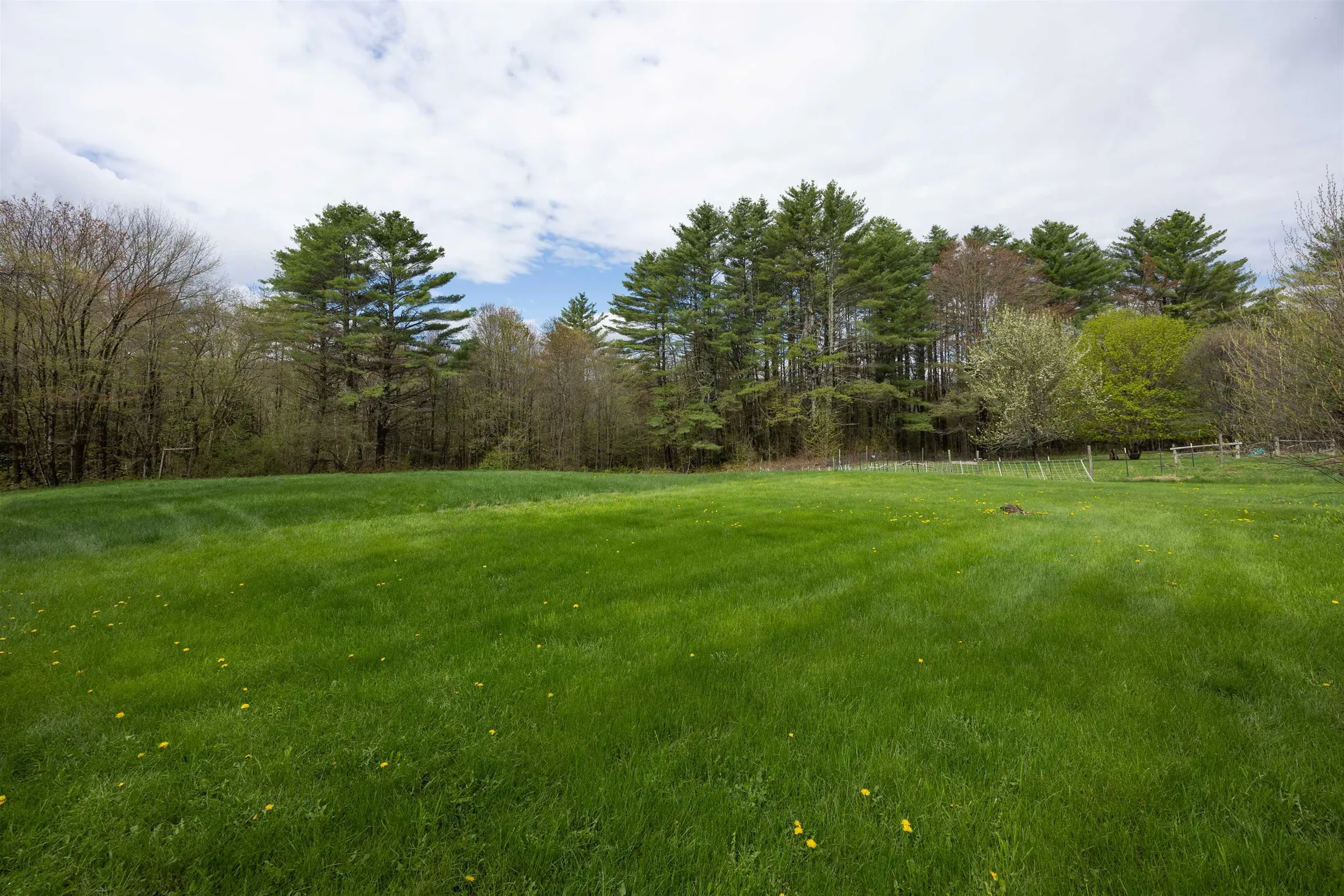 51 Barney Hill Road Grafton NH 03240