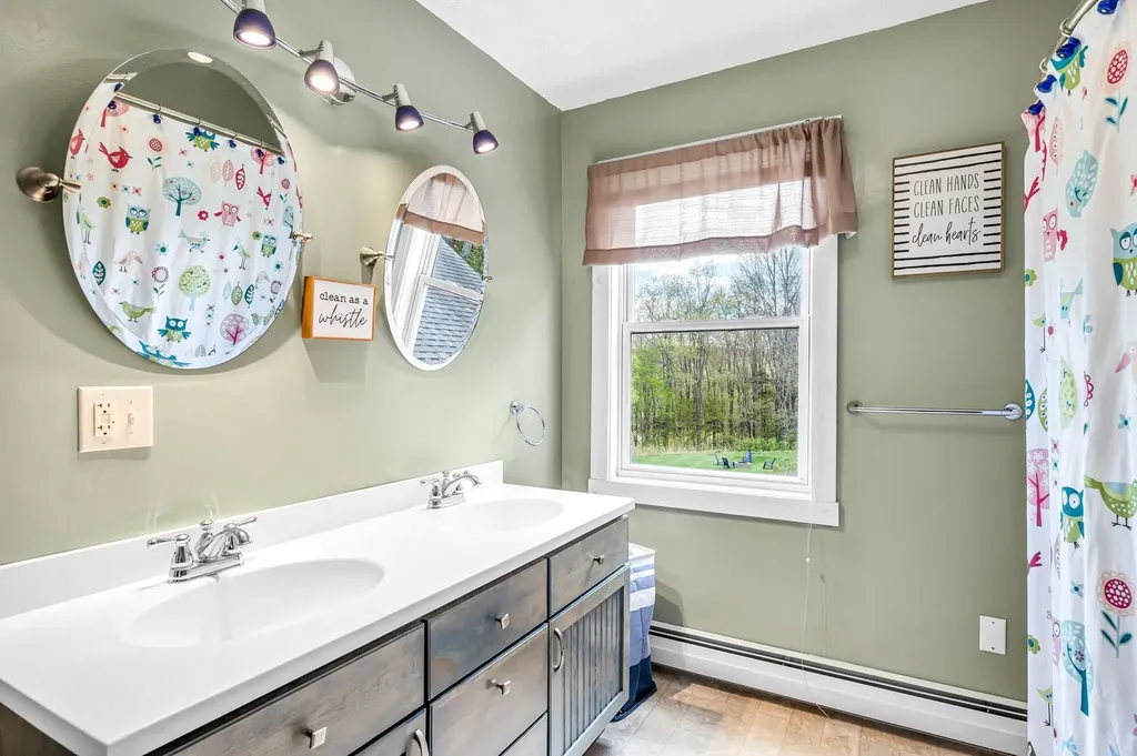 195 Stimpson Hill Road Whitingham VT 05361