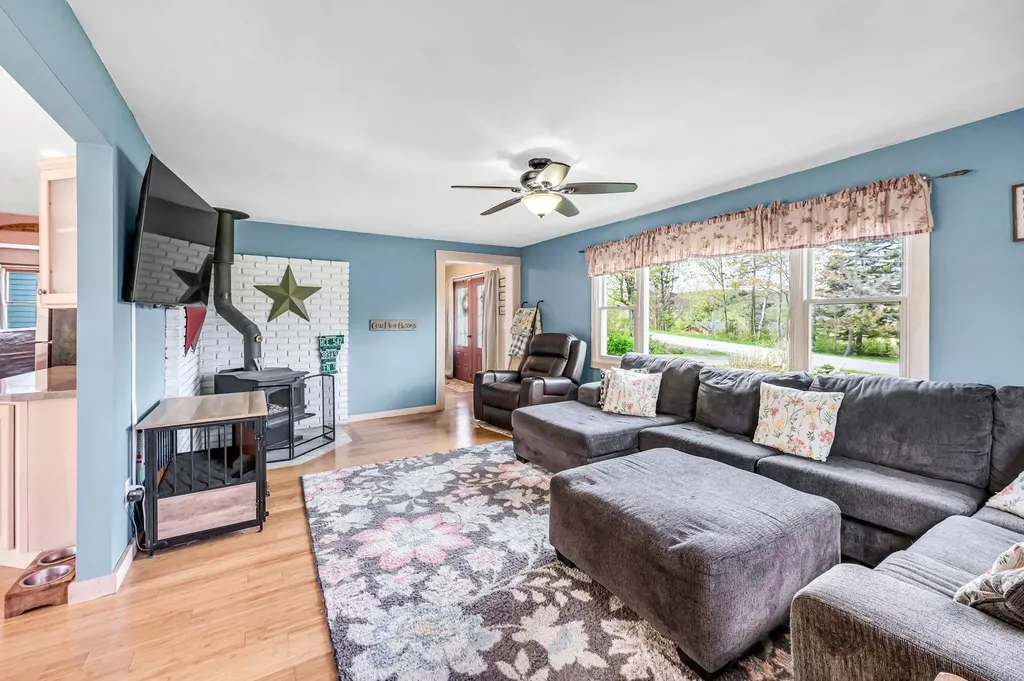 195 Stimpson Hill Road Whitingham VT 05361