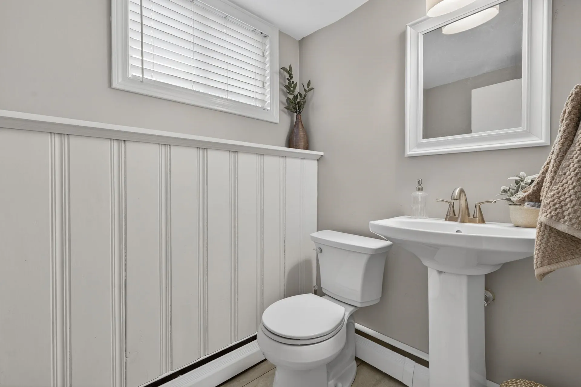 130 Colgate Road Nashua NH 03064