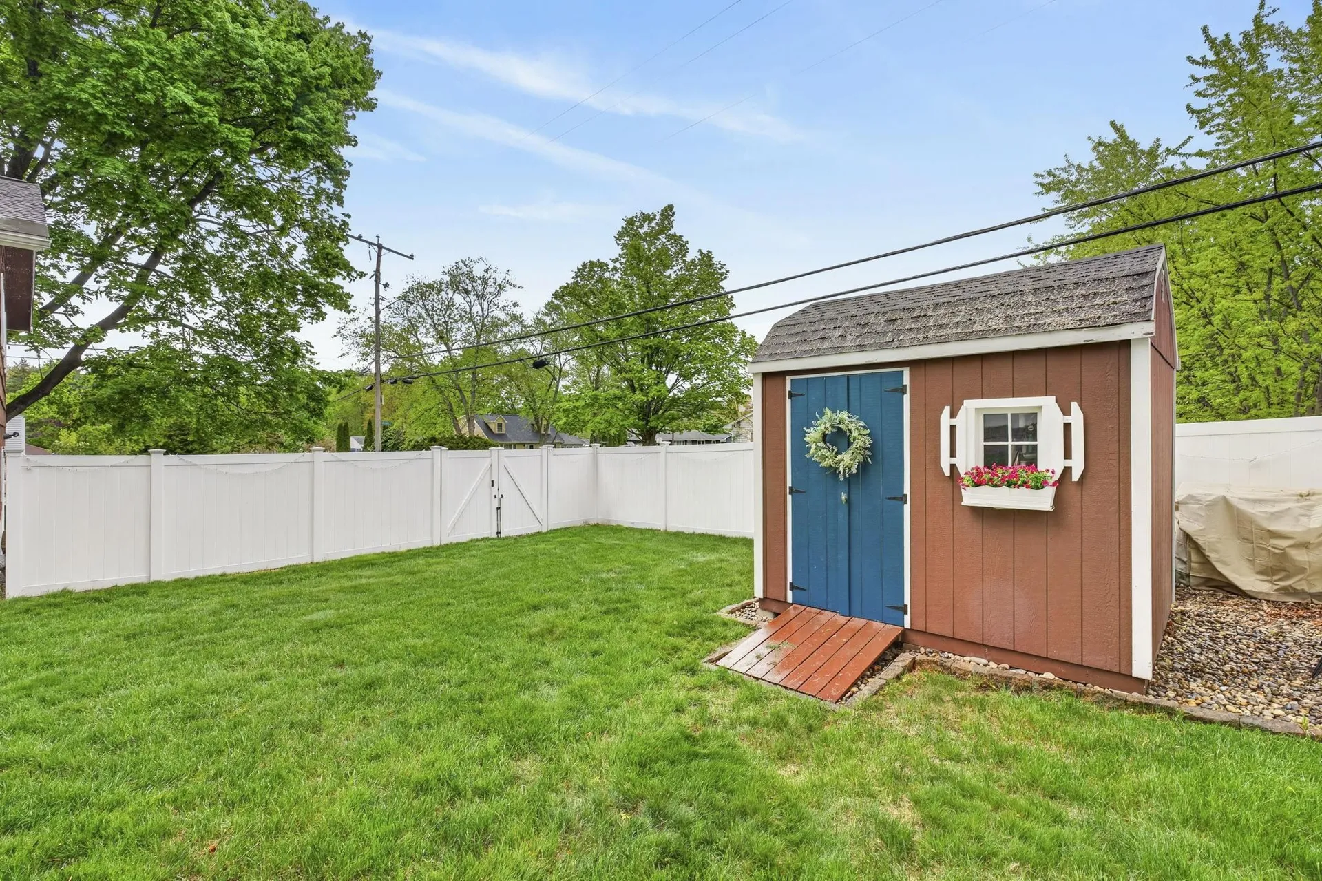 130 Colgate Road Nashua NH 03064