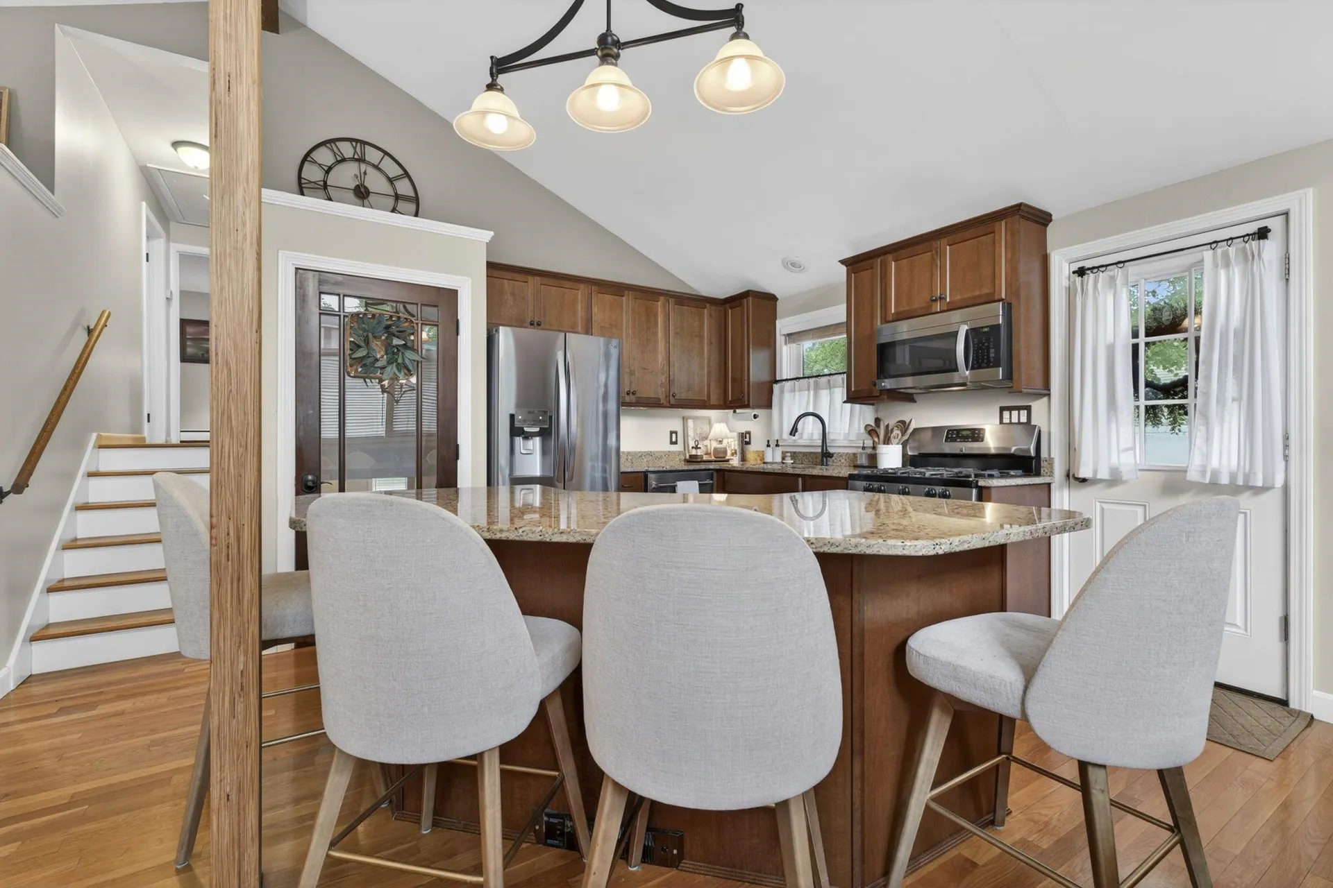 130 Colgate Road Nashua NH 03064