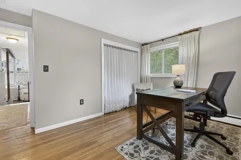 130 Colgate Road Nashua NH 03064