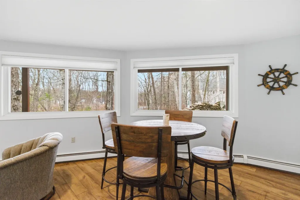 80 River Street Wolfeboro NH 03894