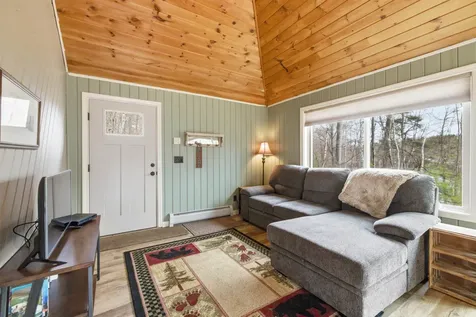 80 River Street Wolfeboro NH 03894