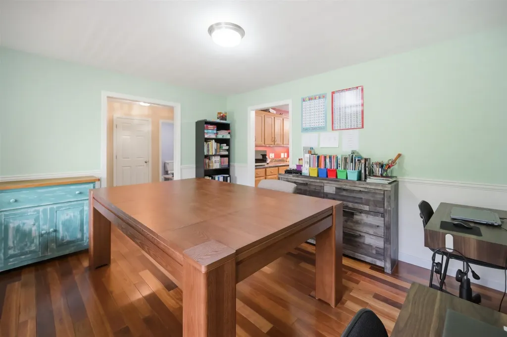 23 Phillips Road Sandown NH 03873
