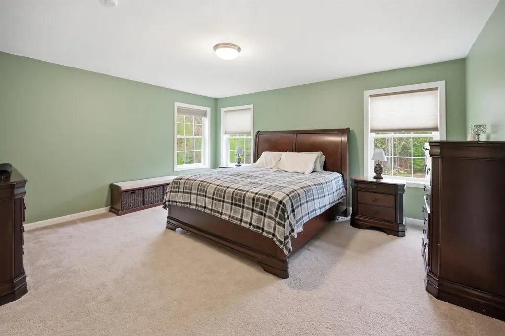 23 Phillips Road Sandown NH 03873