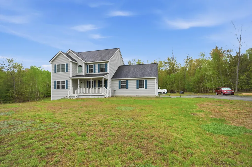 23 Phillips Road Sandown NH 03873