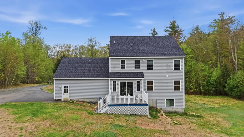 23 Phillips Road Sandown NH 03873
