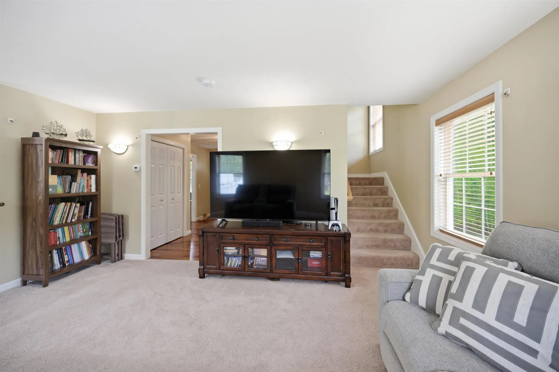 23 Phillips Road Sandown NH 03873