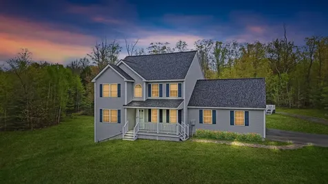 23 Phillips Road Sandown NH 03873